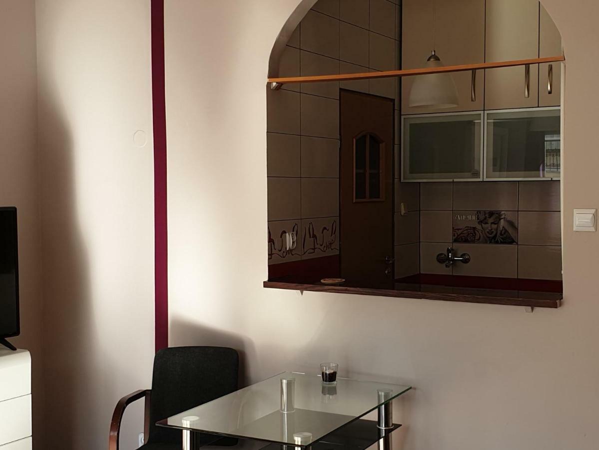 Apartament Mini Centrum Szczecin Kültér fotó